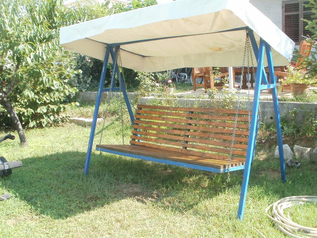 Beach Apartments Toni Podstrana Bilik gambar