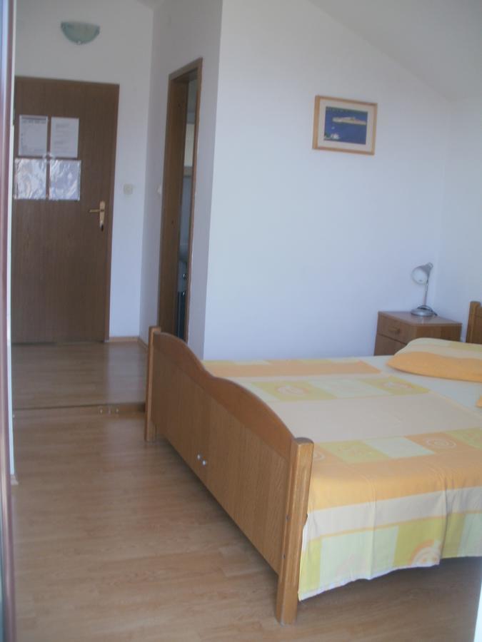 Beach Apartments Toni Podstrana Luaran gambar
